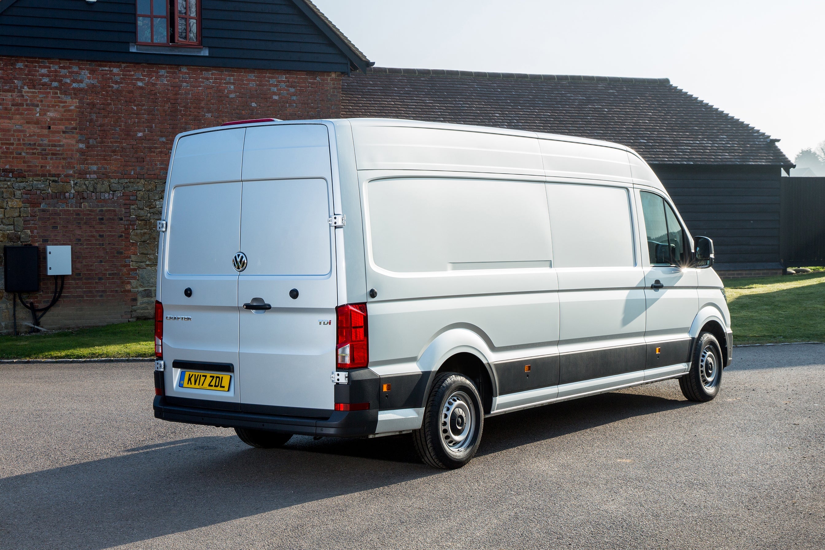 Vw crafter best sale rear wheel drive